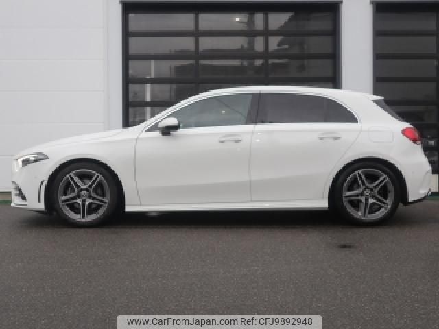 mercedes-benz a-class 2021 quick_quick_5BA-177084_W1K1770842V113003 image 2