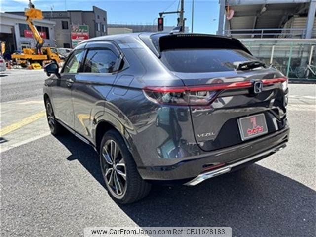 honda vezel 2021 CFJ1628183 image 2