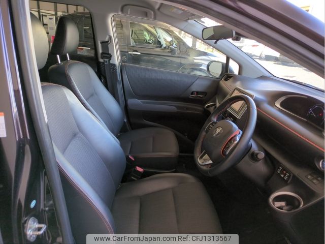 toyota sienta 2018 -TOYOTA--Sienta DAA-NHP170G--NHP170-7120213---TOYOTA--Sienta DAA-NHP170G--NHP170-7120213- image 2