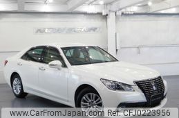 toyota crown 2014 -TOYOTA--Crown DBA-GRS210--GRS210-6014424---TOYOTA--Crown DBA-GRS210--GRS210-6014424-