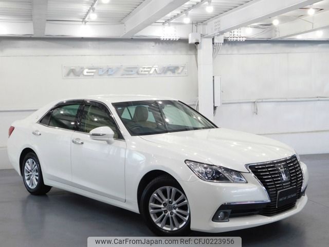 toyota crown 2014 -TOYOTA--Crown DBA-GRS210--GRS210-6014424---TOYOTA--Crown DBA-GRS210--GRS210-6014424- image 1