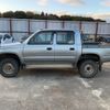 toyota hilux-pick-up 2002 NIKYO_BF79874 image 2