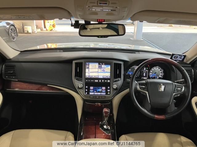 toyota crown-majesta 2016 quick_quick_DAA-GWS214_6010927 image 2