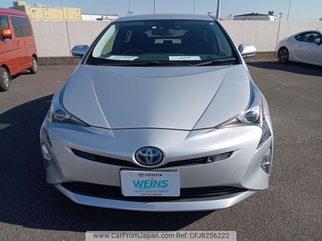 toyota prius 2017 AF-ZVW50-6082278 image 2