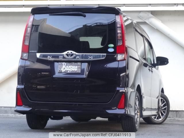 toyota noah 2014 quick_quick_DAA-ZWR80W_0040238 image 2