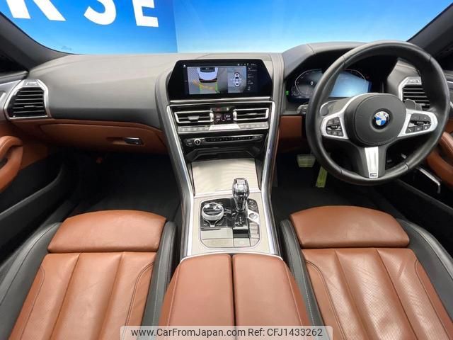 bmw 8-series 2020 quick_quick_GV30_WBAGV22040BP82779 image 2
