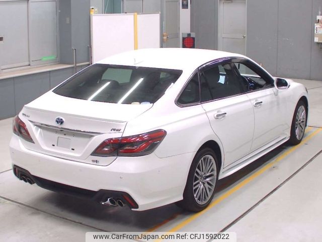toyota crown 2022 CFJ1592022 image 2