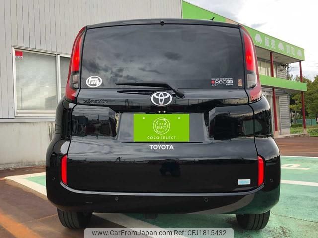 toyota sienta 2023 CFJ1815432 image 2