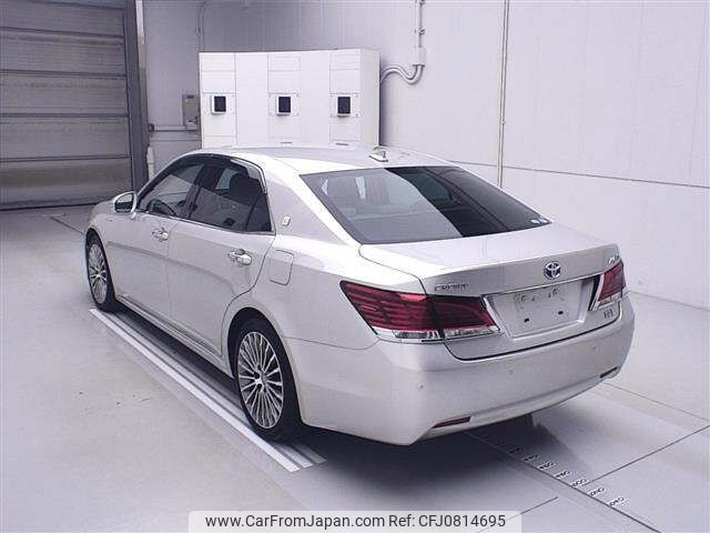 toyota crown-majesta 2014 CFJ0814695 image 2