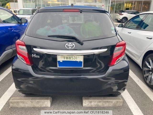 toyota vitz 2016 CFJ1818246 image 2