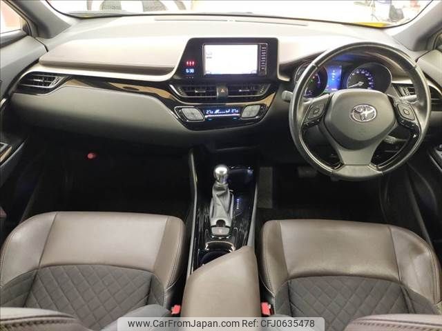 toyota c-hr 2017 -TOYOTA--C-HR DAA-ZYX10--ZYX10-2065003---TOYOTA--C-HR DAA-ZYX10--ZYX10-2065003- image 2