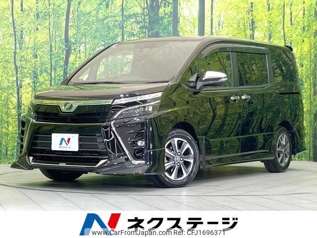 toyota voxy 2018 CFJ1696371 image 1