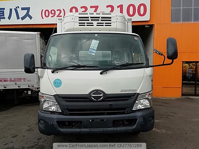 hino dutro 2015 GOO_NET_EXCHANGE_0803382A30220824W002 image 2