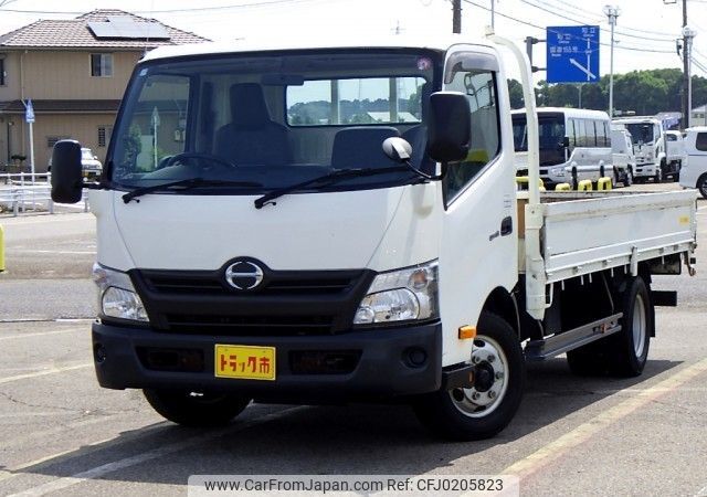 hino dutro 2017 REALMOTOR_N9024080016F-90 image 1