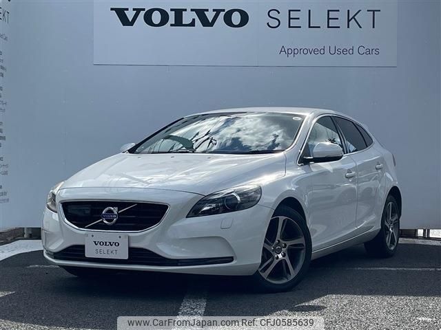 volvo v40 2016 -VOLVO--Volvo V40 LDA-MD4204T--YV1MVA8RDG2334602---VOLVO--Volvo V40 LDA-MD4204T--YV1MVA8RDG2334602- image 1