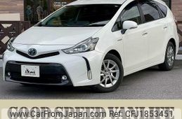 toyota prius-α 2018 CFJ1853451