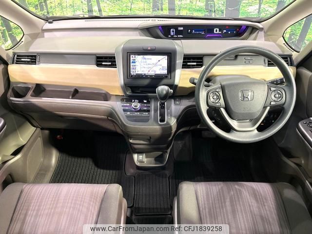 honda freed 2017 CFJ1839258 image 2