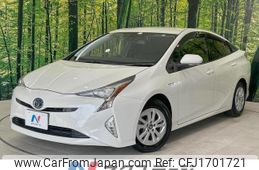 toyota prius 2018 CFJ1701721