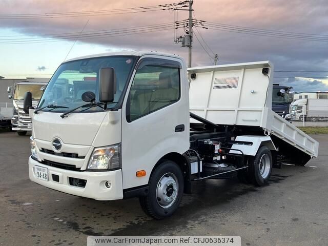 hino dutro 2024 -HINO--Hino Dutoro 2KG-XZU700X--XZU700-****202---HINO--Hino Dutoro 2KG-XZU700X--XZU700-****202- image 1