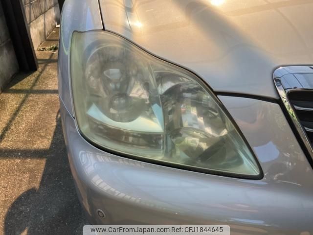 toyota crown 2004 CFJ1844645 image 2