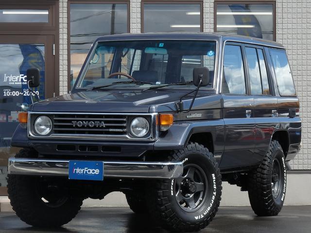 car_f859bdef-6ce8-4efe-b9b5-