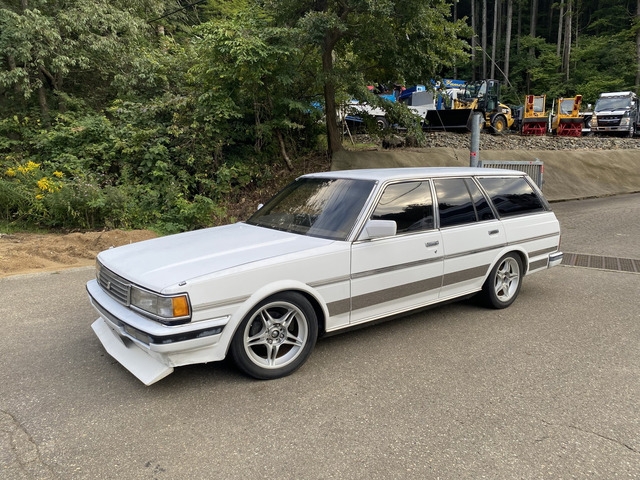 car_f85a57b4-347b-4940-9111-