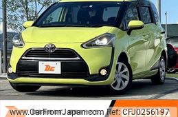 toyota sienta 2016 -TOYOTA--Sienta DBA-NSP170G--NSP170G-7042713---TOYOTA--Sienta DBA-NSP170G--NSP170G-7042713-