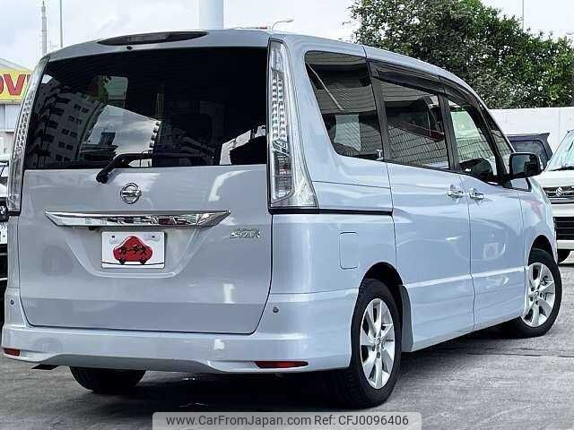 nissan serena 2013 504928-923324 image 2