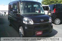 daihatsu tanto 2018 CFJ1702218
