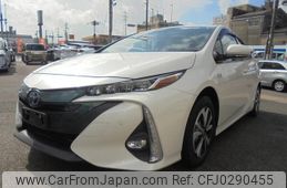 toyota prius-phv 2017 quick_quick_DLA-ZVW52_ZVW52-3034325