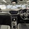 volkswagen t-roc 2020 quick_quick_3DA-A1DFF_WVGZZZA1ZLV135910 image 2