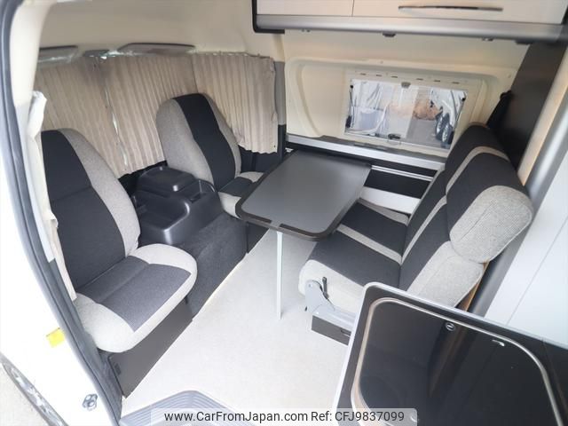 toyota hiace-van 2014 GOO_JP_700080439730240526002 image 2