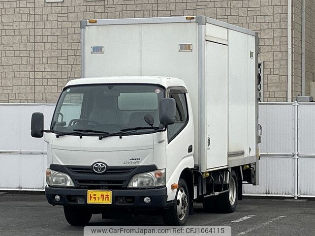toyota dyna-truck 2012 -TOYOTA--Dyna SKG-XZU675--XZU675-0001425---TOYOTA--Dyna SKG-XZU675--XZU675-0001425- image 1