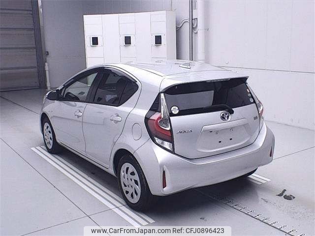 toyota aqua 2018 -TOYOTA--AQUA NHP10-6718330---TOYOTA--AQUA NHP10-6718330- image 2