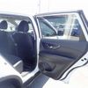 nissan x-trail 2015 23669 image 16