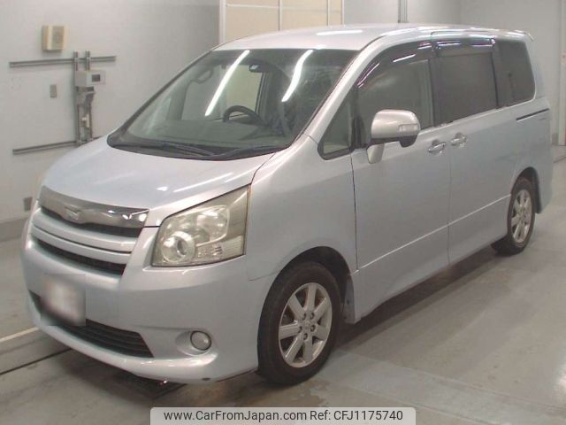 toyota noah 2009 -TOYOTA--Noah ZRR70W-0271984---TOYOTA--Noah ZRR70W-0271984- image 1