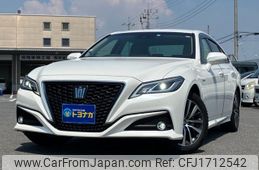 toyota crown 2018 CFJ1712542