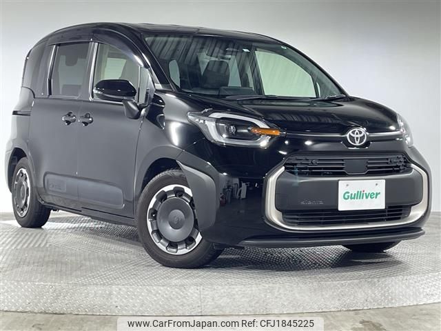 toyota sienta 2022 CFJ1845225 image 1