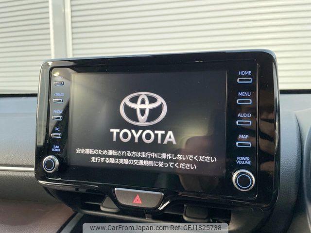 toyota yaris-cross 2021 CFJ1825738 image 2