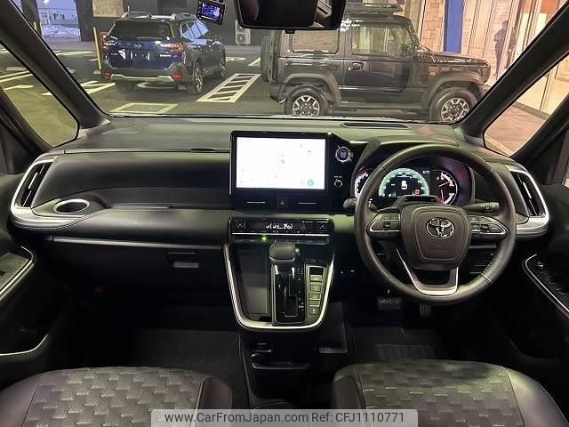 toyota voxy 2022 quick_quick_6BA-MZRA90W_MZRA90-0031464 image 2