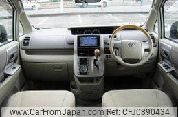 toyota noah 2008 504928-928549