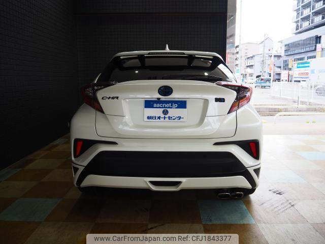 toyota c-hr 2017 CFJ1843377 image 2