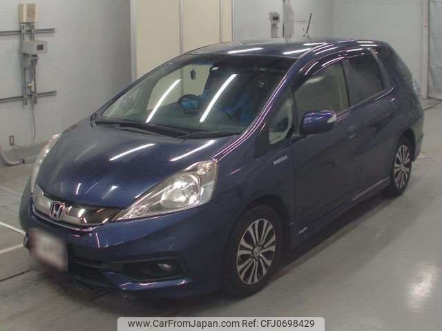 honda fit-shuttle 2014 -HONDA--Fit Shuttle DAA-GP2--GP2-3210881---HONDA--Fit Shuttle DAA-GP2--GP2-3210881- image 1