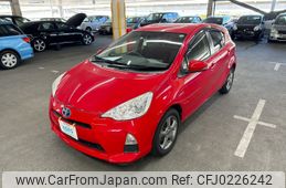 toyota aqua 2014 AF-NHP10-6247414