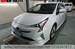 toyota prius 2016 -TOYOTA 【旭川 300ﾐ3933】--Prius ZVW55--8012813---TOYOTA 【旭川 300ﾐ3933】--Prius ZVW55--8012813-