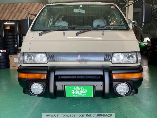 mitsubishi delica-starwagon 1998 -MITSUBISHI--Delica Wagon P25W--1300362---MITSUBISHI--Delica Wagon P25W--1300362- image 2