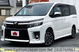 toyota voxy 2014 -TOYOTA--Voxy DBA-ZRR80W--ZRR80-0007500---TOYOTA--Voxy DBA-ZRR80W--ZRR80-0007500-