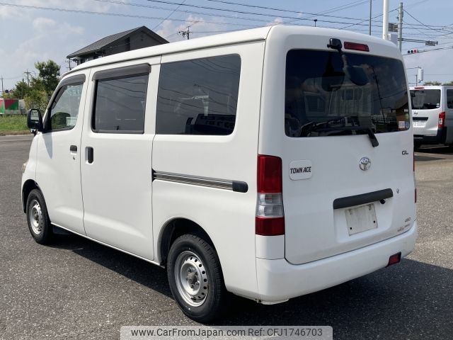 toyota townace-van 2014 CFJ1746703 image 2
