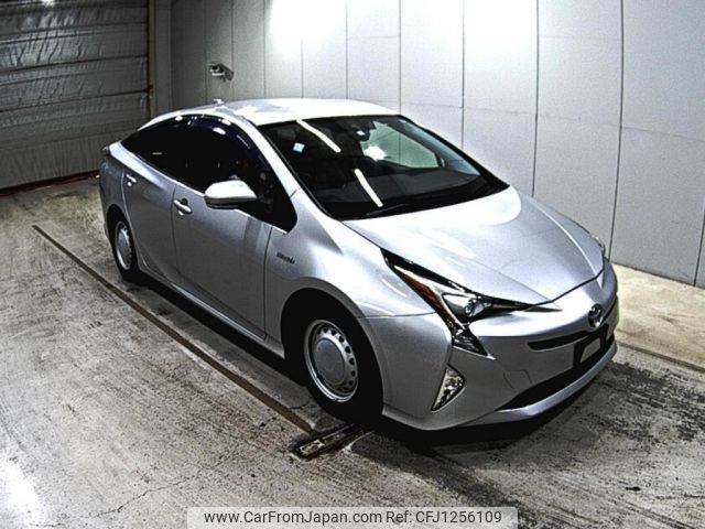 toyota prius 2018 -TOYOTA--Prius ZVW30-6120233---TOYOTA--Prius ZVW30-6120233- image 1