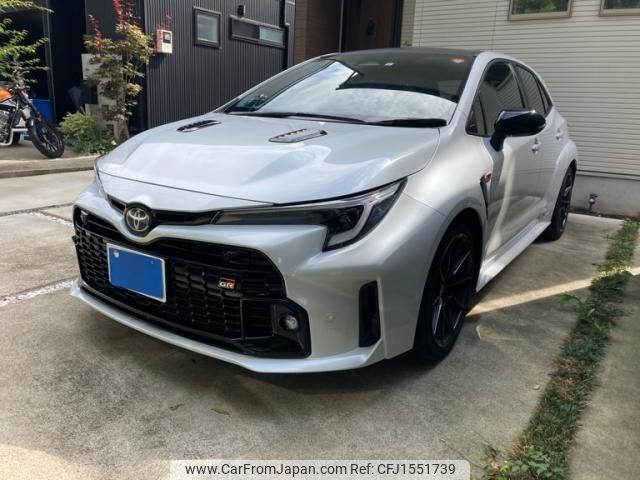toyota corolla 2023 CFJ1551739 image 2